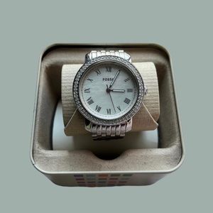 Fossil Emma Crystal Bezel Mother of Pearl Grey-tone Ladies Watch!!